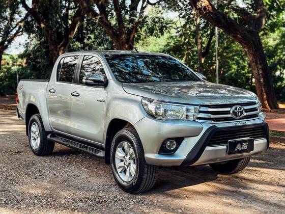 TOYOTA HILUX 2.8 SRV 4X4 CD 16V DIESEL 4P AUTOMÁTICO